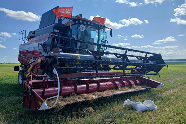 Проведена проверка комбайнов и получение допуска на уборочную кампанию 2025 года